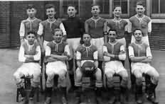 Len's School Football team